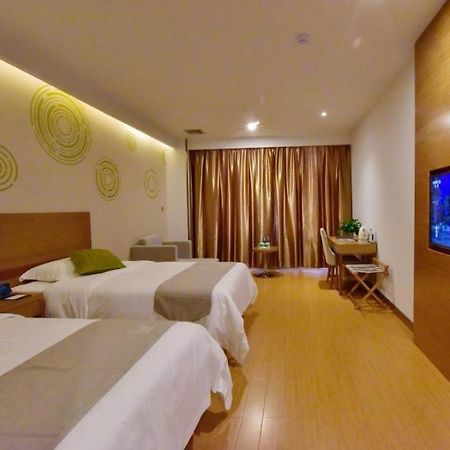 Greentree Inn Huanggang Qichun County Ouyada Square Express Hotel Екстериор снимка