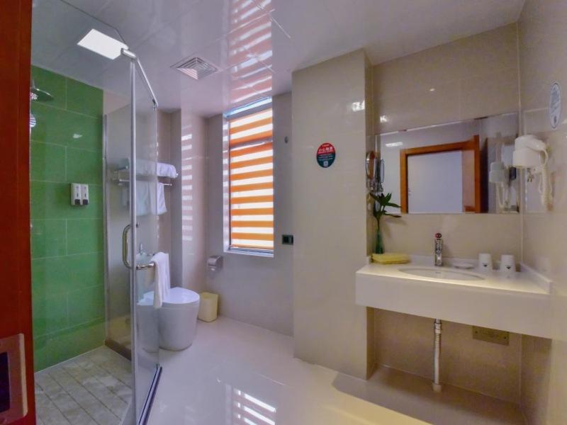 Greentree Inn Huanggang Qichun County Ouyada Square Express Hotel Екстериор снимка