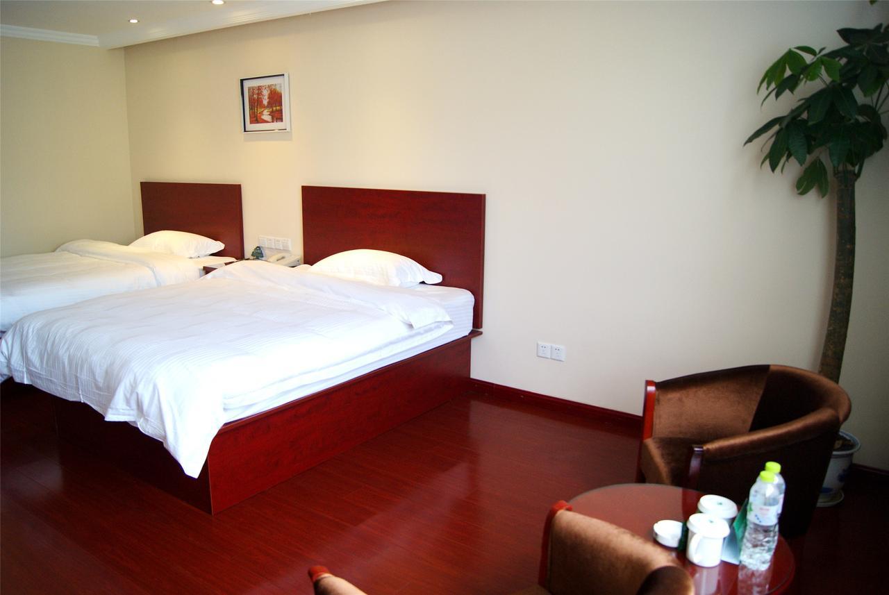 Greentree Inn Huanggang Qichun County Ouyada Square Express Hotel Екстериор снимка