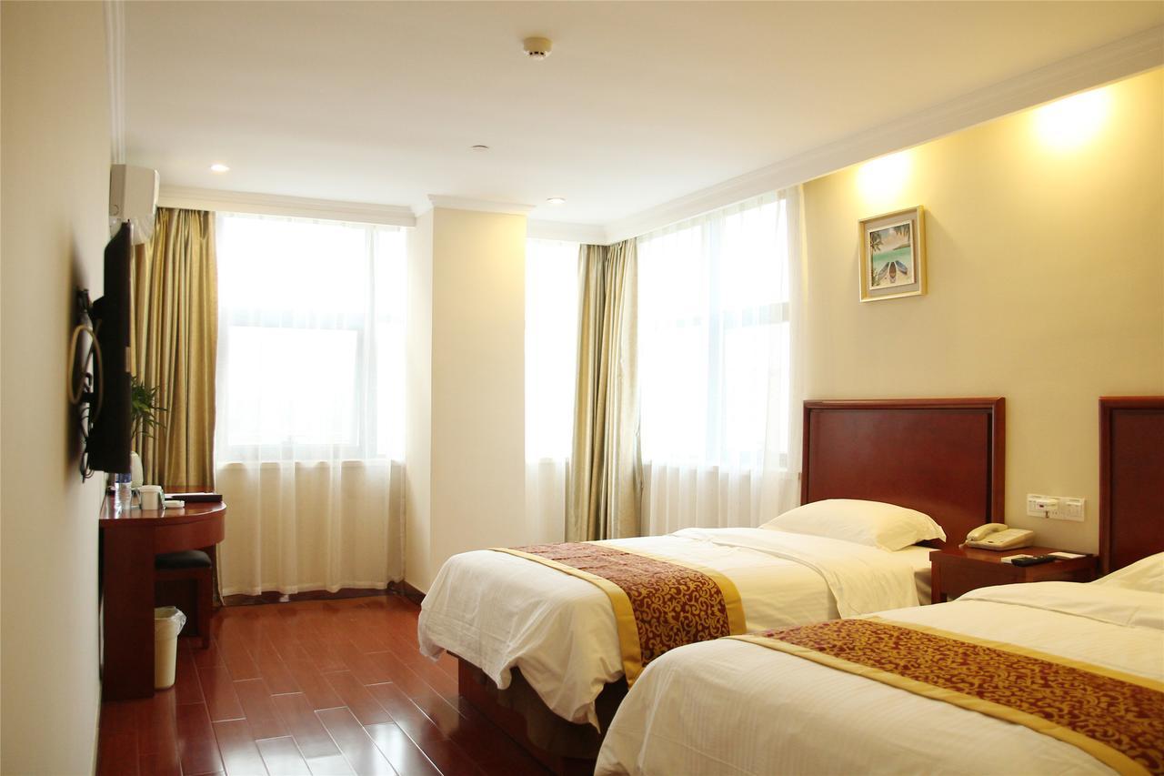 Greentree Inn Huanggang Qichun County Ouyada Square Express Hotel Екстериор снимка